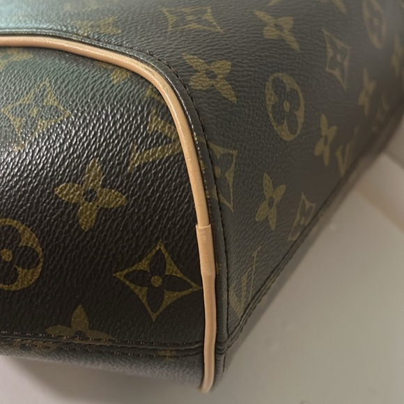 Louis Vuitton Ellipse PM in Monogram Canvas - Picture 6 of 8